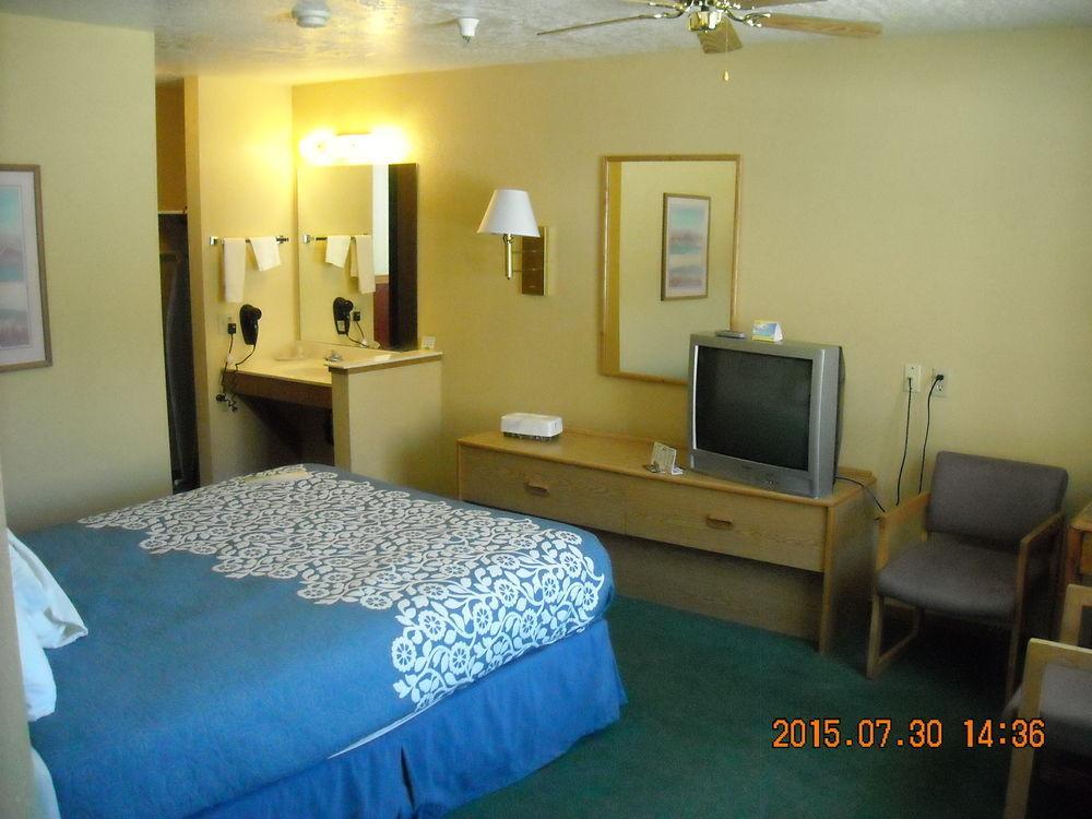 Days Inn By Wyndham Moab Eksteriør bilde
